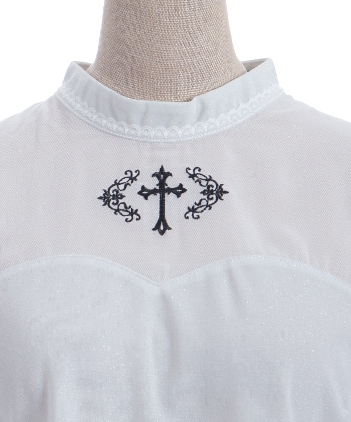 Cross Embroidery Lamé Cut Top
