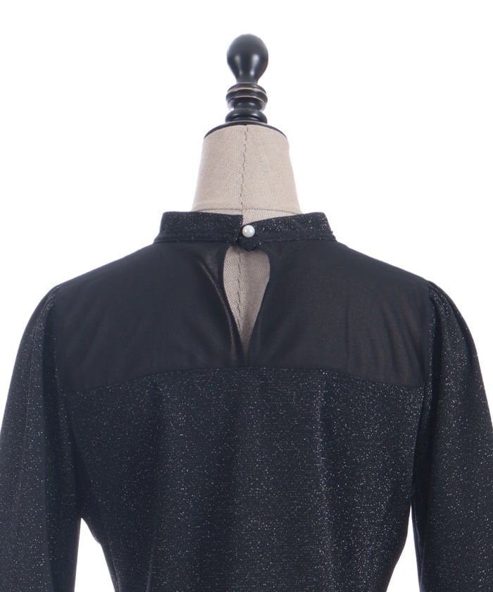 Cross Embroidery Lamé Cut Top