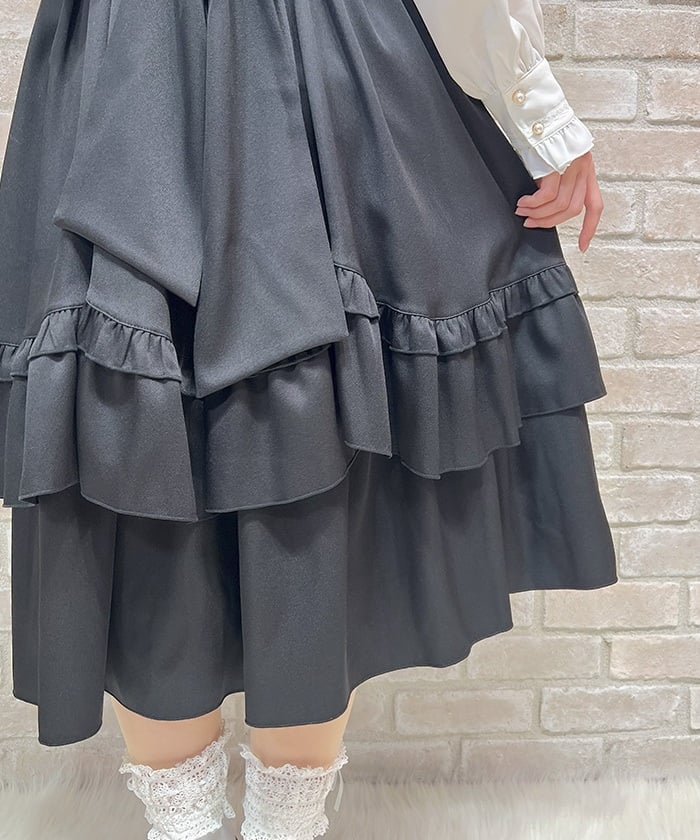 Back Ribbon Frill Jumper Skirt