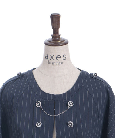 Double Rose Button Cape with Chain