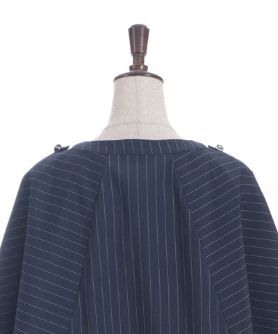 Double Rose Button Cape with Chain