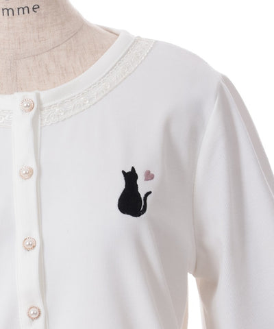 Cuffs & Chest Cat Embroidery Cut-and-Sewn Cardigan