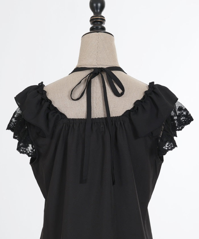 Shoulder Frill Sleeveless Blouse