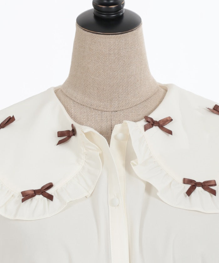 Petit Ribbon Big Collar Blouse