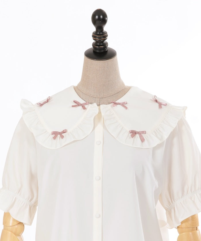 Petit Ribbon Big Collar Blouse