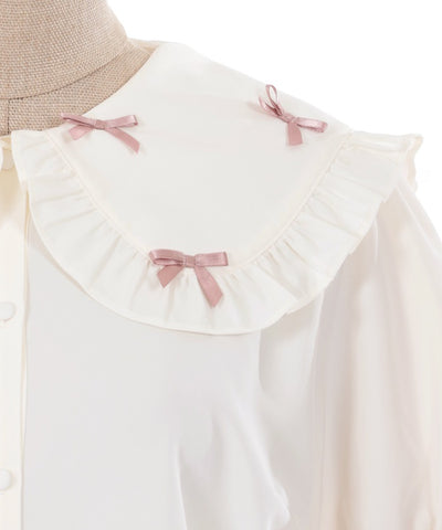 Petit Ribbon Big Collar Blouse