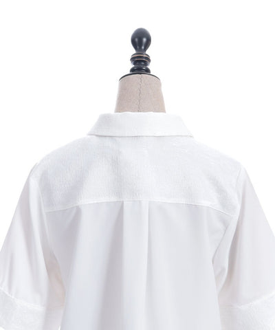 Metal Tip Collar Short Sleeve Blouse