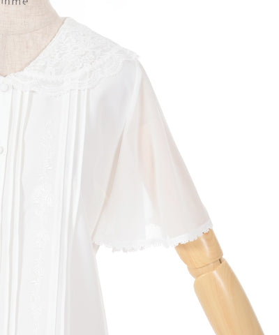 Lace Sailor Embroidery Blouse