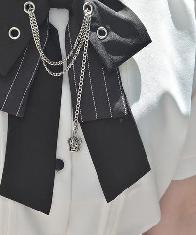 Eyelet & Chain Ribbon Blouse