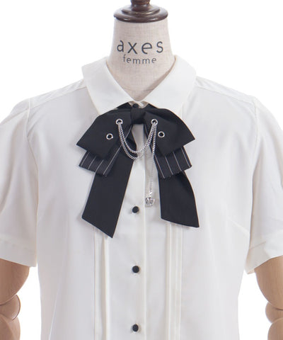 Eyelet & Chain Ribbon Blouse