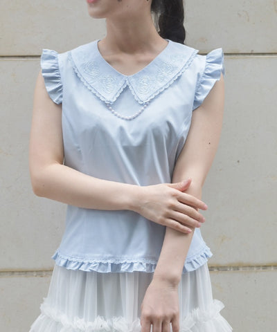Pearl Rose Embroidery Sleeveless Blouse