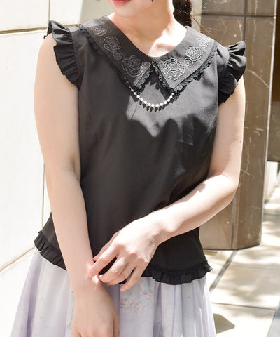 Pearl Rose Embroidery Sleeveless Blouse