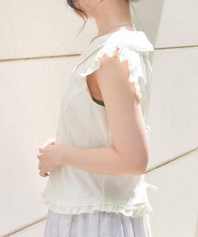 Pearl Rose Embroidery Sleeveless Blouse