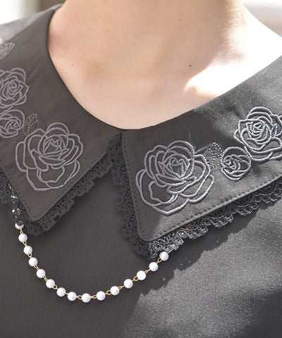 Pearl Rose Embroidery Sleeveless Blouse