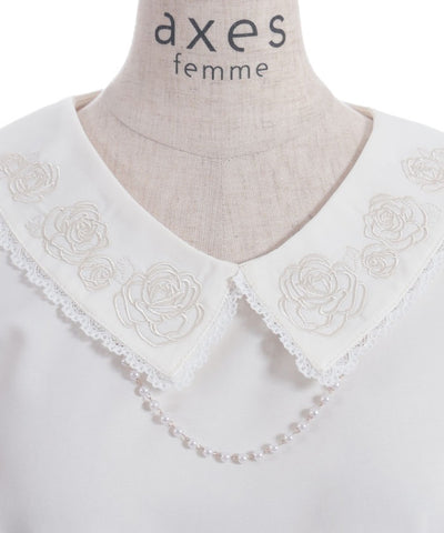 Pearl Rose Embroidery Sleeveless Blouse