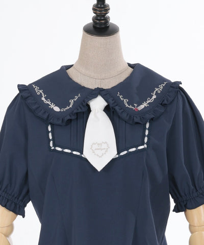 Retro Cafe Embroidery Puff Sleeve Blouse