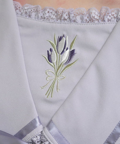 Tulip Embroidery Blouse with Ribbon