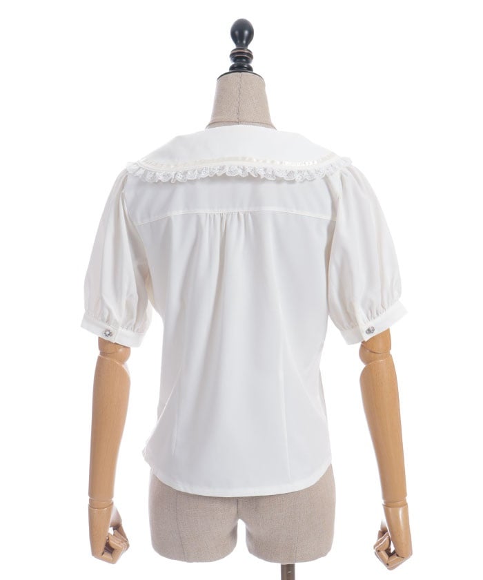 Tulip Embroidery Blouse with Ribbon