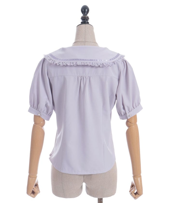 Tulip Embroidery Blouse with Ribbon