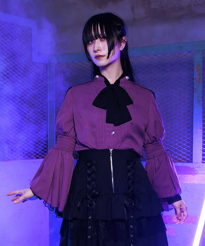 2-Way Ribbon Flare Sleeve Blouse