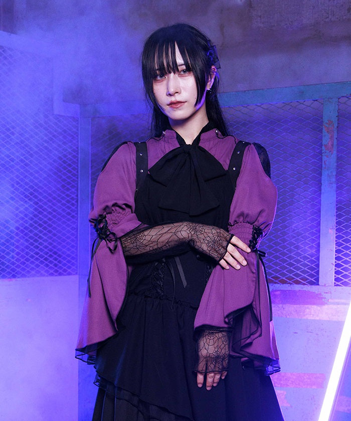 2-Way Ribbon Flare Sleeve Blouse