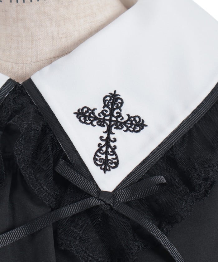 Cross Embroidery Big Collar Blouse