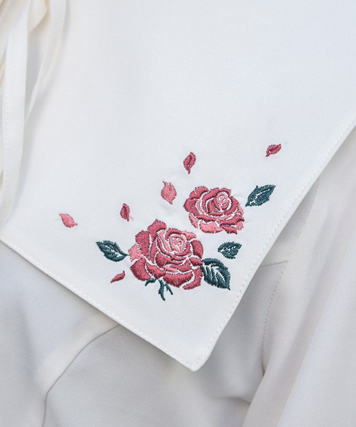 Rose Embroidery Fake Collar Set Blouse