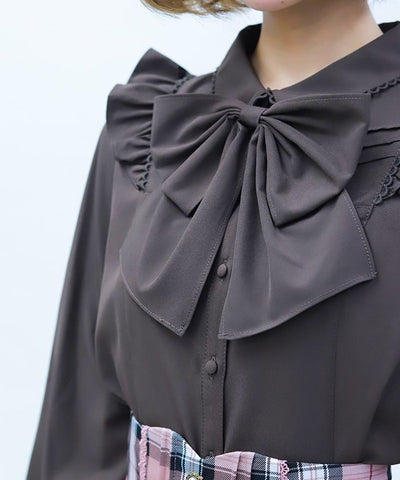 Big Ribbon Round Collar Blouse