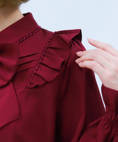 Big Ribbon Round Collar Blouse