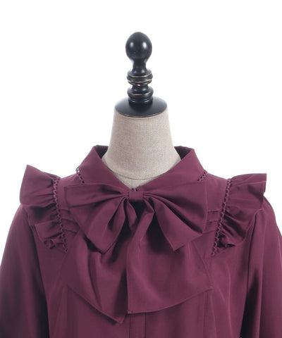 Big Ribbon Round Collar Blouse