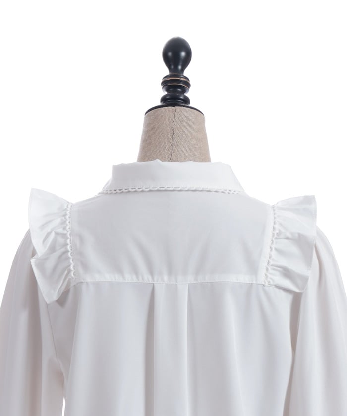 Big Ribbon Round Collar Blouse