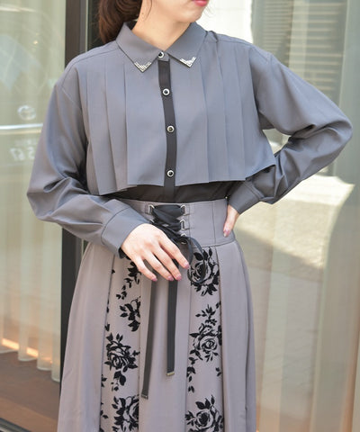 Bicolor Blouse with Metal Parts