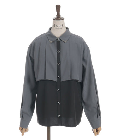 Bicolor Blouse with Metal Parts