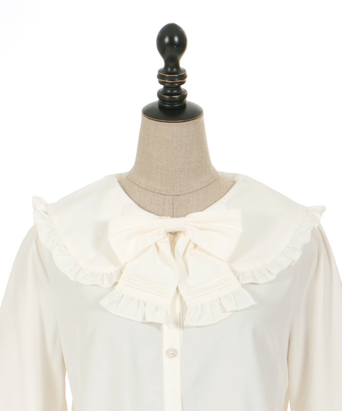 Pin Tuck Ribbon Round Collar Blouse