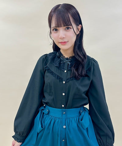 Ribbon Collar Frill Blouse