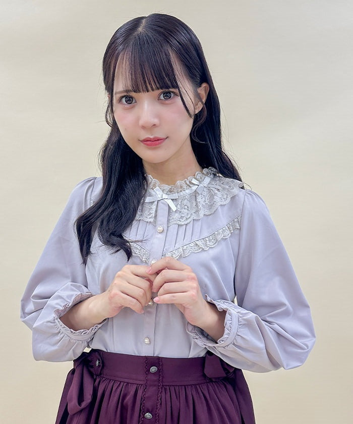 Ribbon Collar Frill Blouse