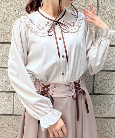 Bouquet Embroidery Frill Collar Blouse