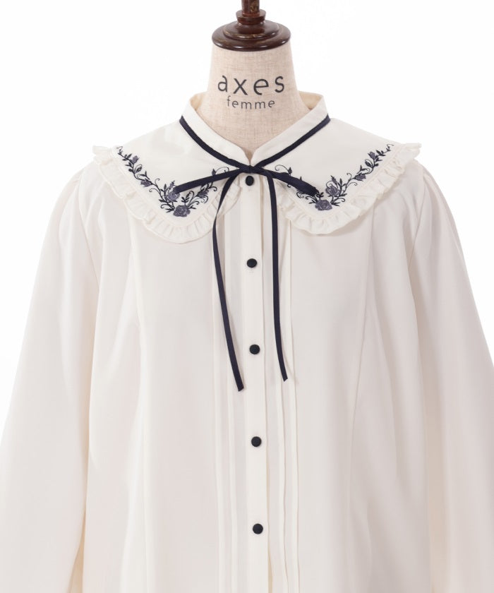 Bouquet Embroidery Frill Collar Blouse