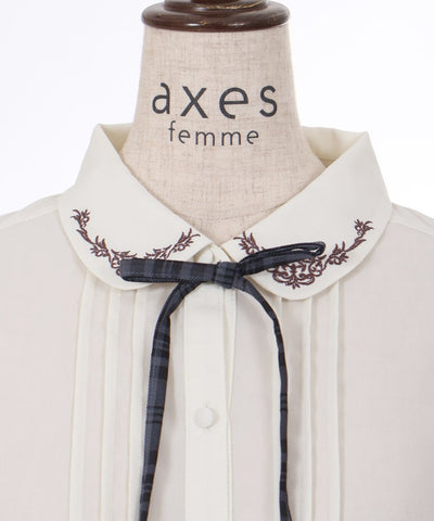 Embroidery Collar Blouse with Ribbon Brooch