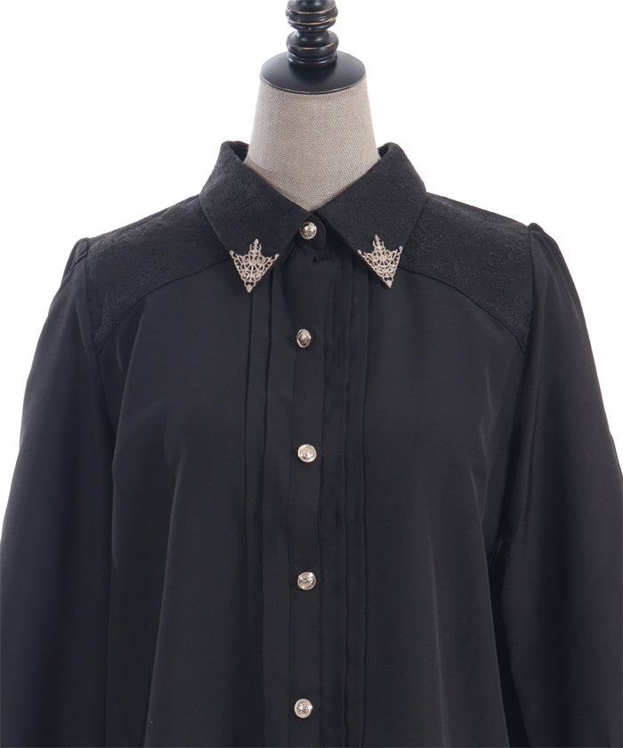 Metal Tip Collar Blouse