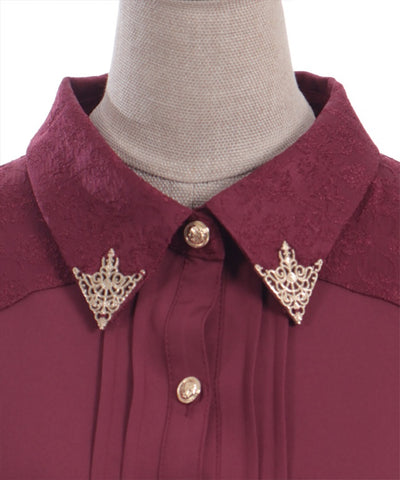 Metal Tip Collar Blouse