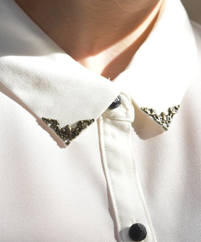 Blouse with Jacquard Ribbon