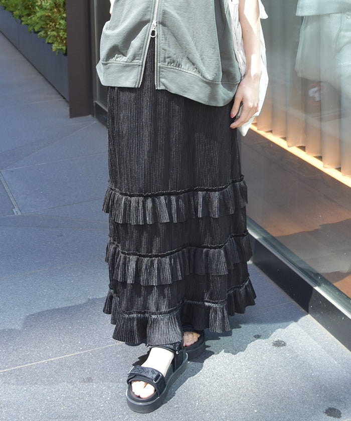 Cut-and-Sewn Pleated Frill Skirt