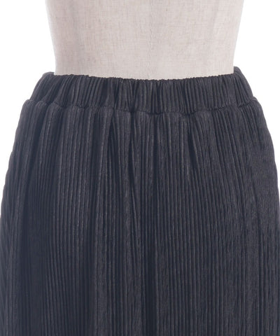 Cut-and-Sewn Pleated Frill Skirt