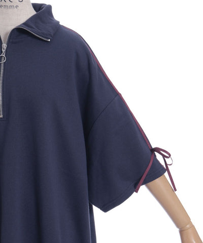 Ribbon Line Zip Sweatshirt