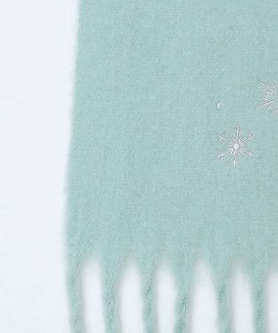 Snowflakes Embroidery Stoll