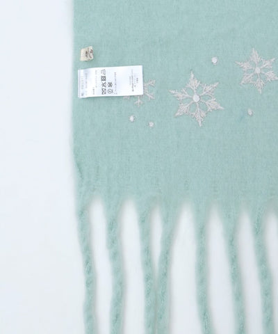 Snowflakes Embroidery Stoll