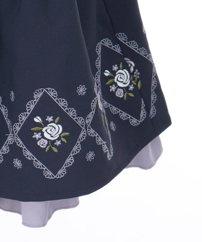 Panel Embroidery Gather Skirt