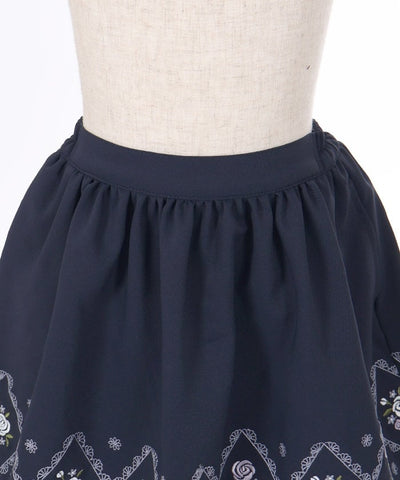 Panel Embroidery Gather Skirt