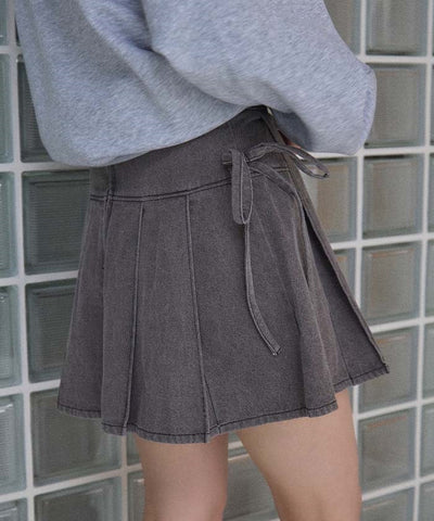 Denim Ribbon Pleated Skirt